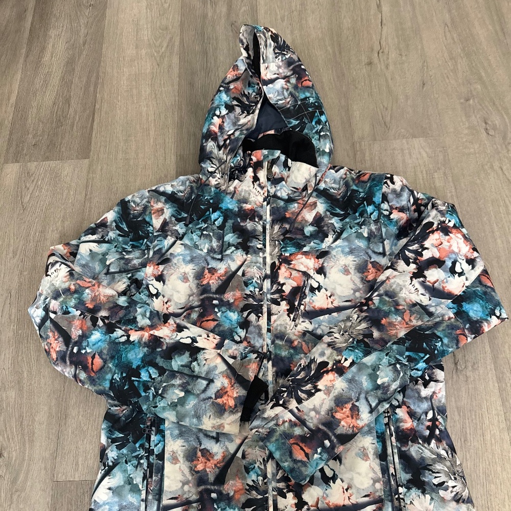 ROXY woman’s snowboarding/ ski coat